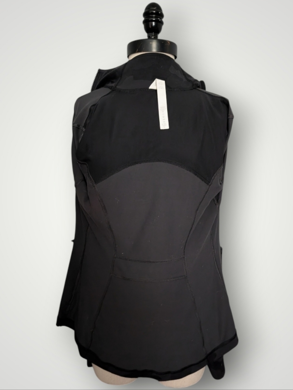 Lululemon Define Jacket - Picture 8 of 9